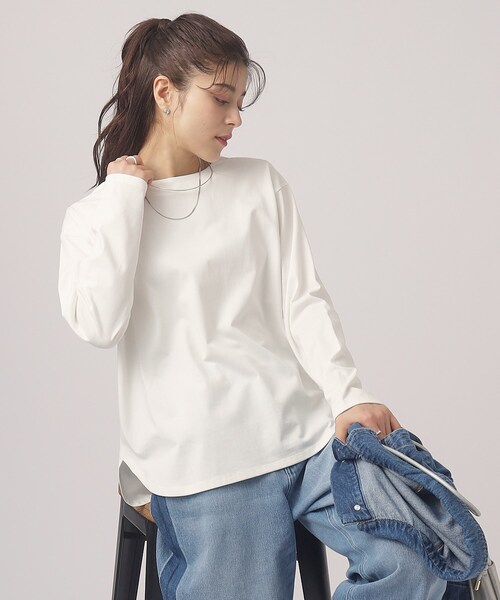 DRESKIP(ドレスキップ)の「◆コットンゆったり 長袖Tシャツ(Tシャツ/カットソー・レディース・ナチュラル/ブラック/オフホワイト/ベージュ系その他5/ホワイト系5/ブルー系2・02/03/04)」の2枚目の写真