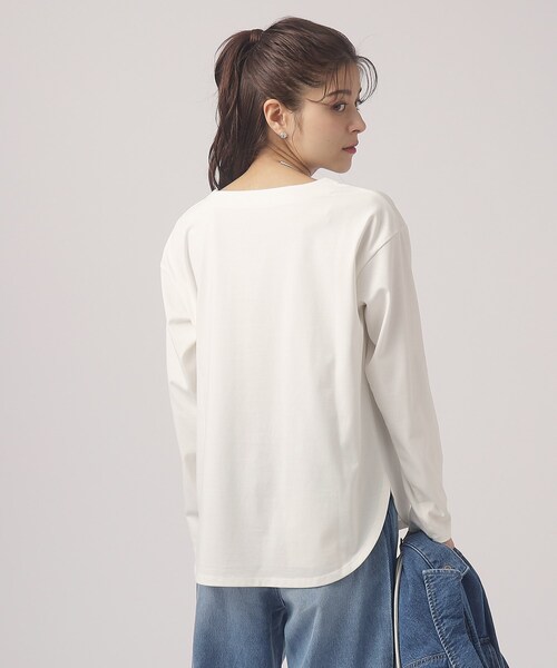 DRESKIP(ドレスキップ)の「◆コットンゆったり 長袖Tシャツ(Tシャツ/カットソー・レディース・ナチュラル/ブラック/オフホワイト/ベージュ系その他5/ホワイト系5/ブルー系2・02/03/04)」の9枚目の写真