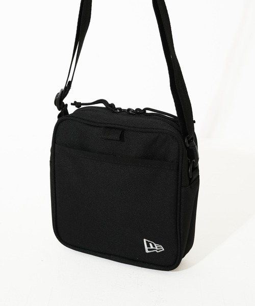 NEW ERA(ニューエラ)の「【NEW ERA/ニューエラ】スクエア ショルダーポーチ 1.5L(ショルダーバッグ・メンズ・ブラック系その他/ブロンズ/その他1/ローズ/レッド/ストーン/オリーブ/グレー系その他/ブルー系その他・FREE)」の14枚目の写真