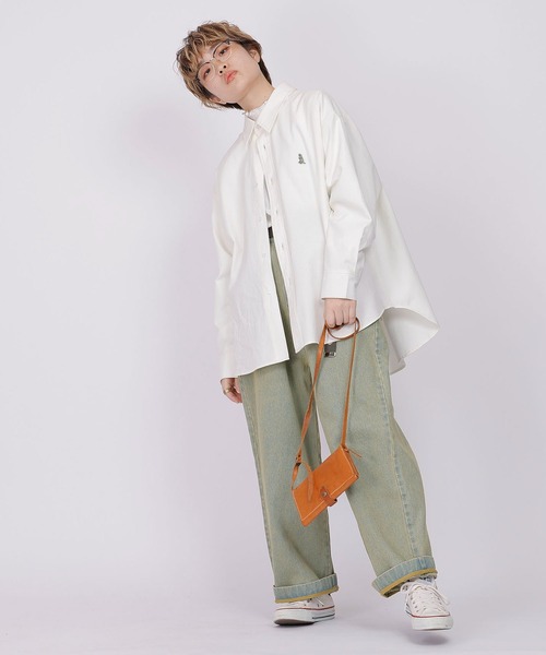 DOUBLE NAME(ダブルネーム)の「ミニ恐竜ワッペンオックスシャツ/ユニセックス(シャツ/ブラウス・レディース・ベージュ/オフホワイト/ブルー・FREE)」の16枚目の写真