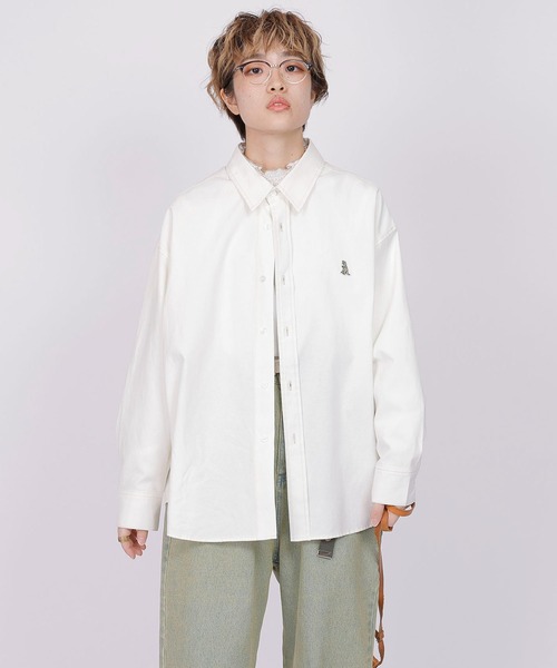 DOUBLE NAME(ダブルネーム)の「ミニ恐竜ワッペンオックスシャツ/ユニセックス(シャツ/ブラウス・レディース・ベージュ/オフホワイト/ブルー・FREE)」の13枚目の写真