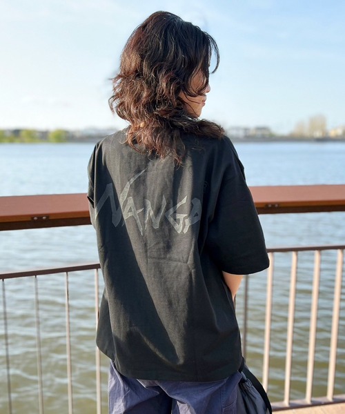 NANGA（ナンガ）の「NANGA×Grand PARK/ナンガ×グランドパーク別注バックプリントTシャツ（Tシャツ/カットソー・メンズ・ホワイト系その他/ホワイト/ブラック/グレー/ネイビー・X-LARGE/LARGE/MEDIUM）」の4枚目の写真