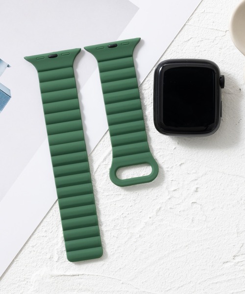 emonique(エモニーク)の「シリコン製 Apple Watch バンド スマートウォッチバンド【38/40/41/42/44/45/49mm対応】(デジタル腕時計・メンズ・ライトブルー/ベージュ/ホワイト×ブラック/ブラック×レッド/ブラック系その他/ブラック/ピンク/ネイビー/グリーン・42/38)」の11枚目の写真