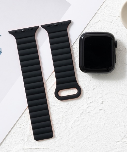 emonique(エモニーク)の「シリコン製 Apple Watch バンド スマートウォッチバンド【38/40/41/42/44/45/49mm対応】(デジタル腕時計・メンズ・ライトブルー/ベージュ/ホワイト×ブラック/ブラック×レッド/ブラック系その他/ブラック/ピンク/ネイビー/グリーン・42/38)」の15枚目の写真