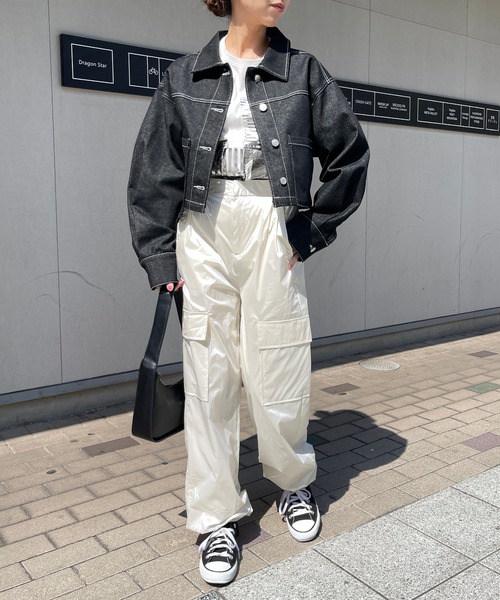 Meli rich(メリーリッチ)の「メタリックカーゴパンツ(カーゴパンツ・レディース・ブラック/オフホワイト・FREE)」の8枚目の写真