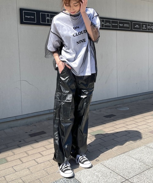 Meli rich(メリーリッチ)の「メタリックカーゴパンツ(カーゴパンツ・レディース・ブラック/オフホワイト・FREE)」の21枚目の写真
