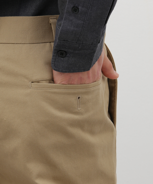 417 EDIFICE(フォーワンセブンエディフィス)の「【MOONLIGHT CLOTHING】CHINO PANTS(チノパンツ・メンズ・ベージュ・36/38/40/42)」の6枚目の写真