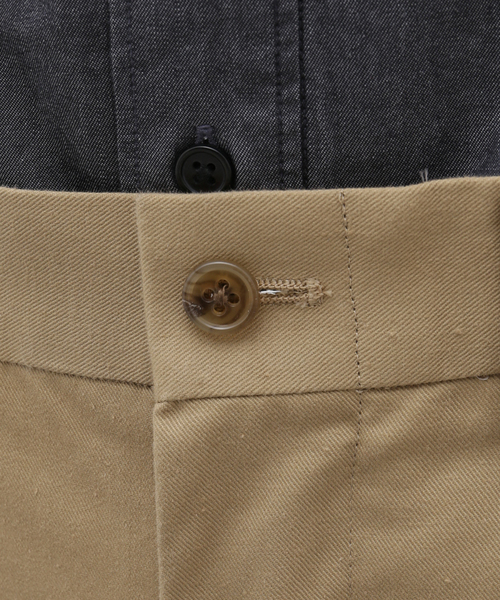417 EDIFICE(フォーワンセブンエディフィス)の「【MOONLIGHT CLOTHING】CHINO PANTS(チノパンツ・メンズ・ベージュ・36/38/40/42)」の8枚目の写真