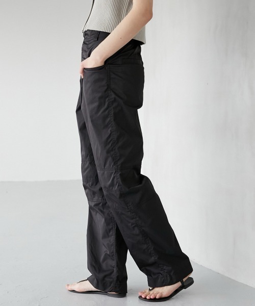 LA PEAU DE GEM（ラポドゥジェム）の「【LA PEAU DE GEM】テーパードワークパンツ（カーゴパンツ・レディース・ブラック/マルチ・1/2）」の12枚目の写真