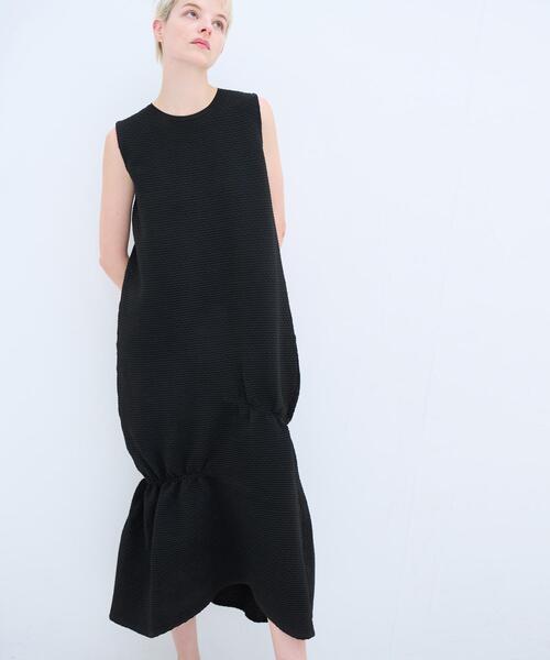 LANVIN en Bleu（ランバンオンブルー）の「ウェーブジャガード