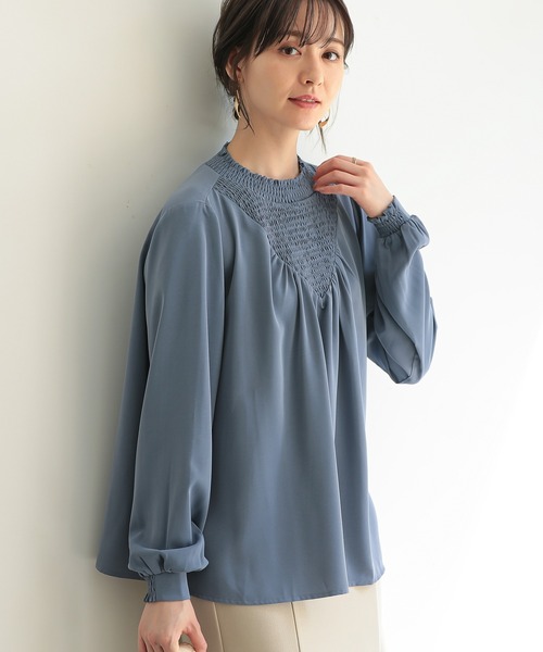 ギャザーシャーリングブラウス（シャツ/ブラウス）｜itto