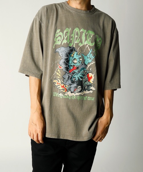 INASTUDIOS ZOO（イーナストゥディオスズー）の「「INASTUDIOS SELECT」プリントTシャツ（Tシャツ/カットソー・メンズ・ブラウン系その他/ブラック系その他2/ブラウン系その他5/ブラウン系その他7/ブラウン系その他2/ブラック系その他3/ブラック系その他5/ブラック系その他7/ブラウン系その他3/ブラック系その他/ブラック/ホワイト×ブラック/ブラウン系/ブラウン系1/ブラウン系その他4/ブラウン系その他6/ブラック系2/ブラウン系3/ブラック系4/ブラック系1/ブラック系3/ブラウン系4/ブラック系その他4/ブラック系その他6/ブラック系/モカ/ブラウン系2・LARGE/X-LARGE/MEDIUM）」の16枚目の写真