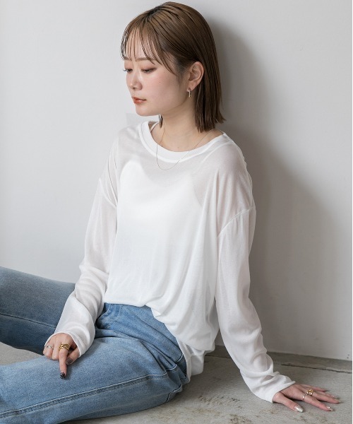 ad thie(アドティエ)の「オーバーサイズ カラーシアーカットソー(Tシャツ/カットソー・レディース・ブラック/パープル/グリーン/イエロー/ブルー/オフホワイト・FREE)」の10枚目の写真
