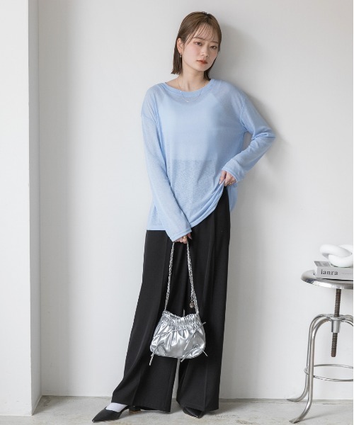 ad thie(アドティエ)の「オーバーサイズ カラーシアーカットソー(Tシャツ/カットソー・レディース・ブラック/パープル/グリーン/イエロー/ブルー/オフホワイト・FREE)」の20枚目の写真