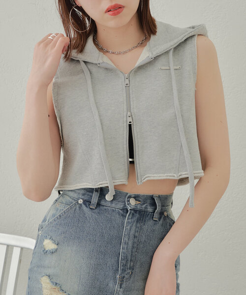 Chico（チコ）の「【セットアップ対応】フード付ノースリZIPパーカー（パーカー・レディース・ホワイト/ブラック/グレー・FREE）」の12枚目の写真