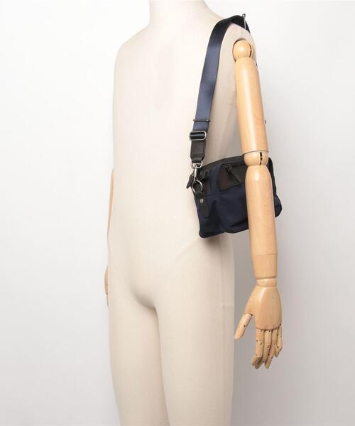 POMTATA(ポンタタ)の「POMTATA/ポンタタ/BASE mini shoulder bag(ショルダーバッグ・レディース・ブラック/ネイビー・F)」の7枚目の写真