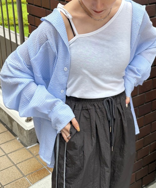 ISOOK(アイスー)の「【ISOOK / アイスー】アシンメトリーデザインタンクトップ / アシメタンクトップ リボン ワンショル キャミソール ZOZOTOWN限定(タンクトップ・レディース・ブラック/カーキ/ホワイト・FREE)」の21枚目の写真