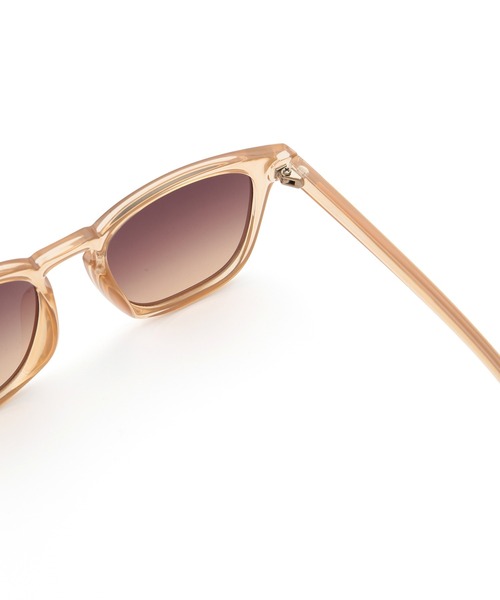 bonjour records(ボンジュールレコーズ)の「【bonjour records/ボンジュールレコード】 original Wellington Sunglass 2 ウェリントンタイプサングラス(サングラス・メンズ・ベージュ/ピンク/ブラック・FREE)」の10枚目の写真
