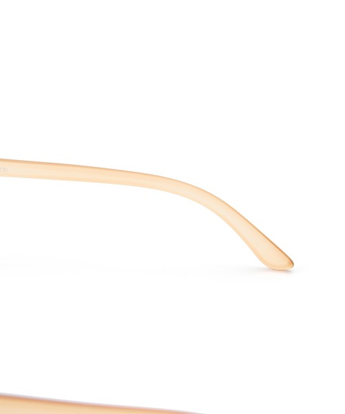 bonjour records(ボンジュールレコーズ)の「【bonjour records/ボンジュールレコード】 original Wellington Sunglass 2 ウェリントンタイプサングラス(サングラス・メンズ・ベージュ/ピンク/ブラック・FREE)」の5枚目の写真