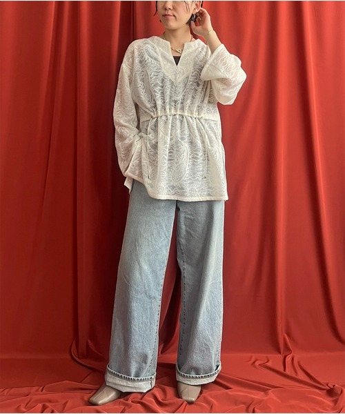 LHELBIE(レルビエ)の「シアーペイズリーチュニックプルオーバー(その他トップス・レディース・アイボリー/ブラック/オフホワイト・M)」の9枚目の写真