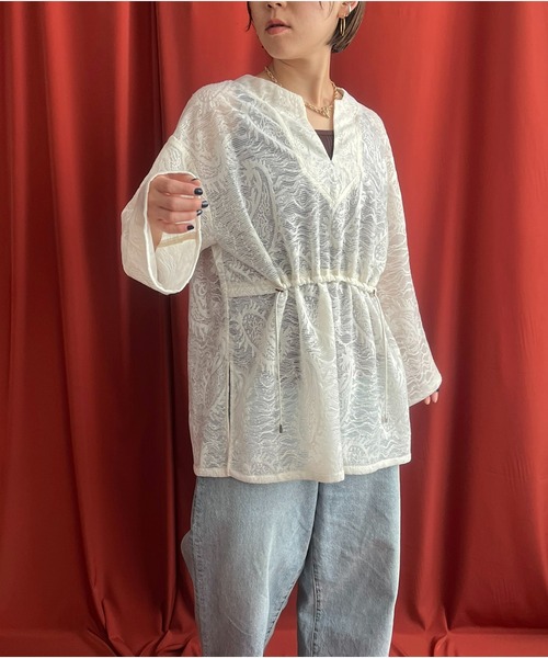 LHELBIE(レルビエ)の「シアーペイズリーチュニックプルオーバー(その他トップス・レディース・アイボリー/ブラック/オフホワイト・M)」の18枚目の写真