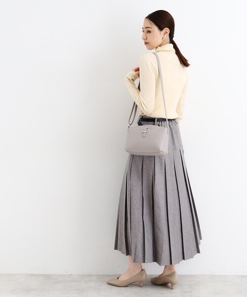 THE SHOP TK （ザ ショップ ティーケー ）の「【＠BAILA掲載】人間工学エアルダーミニショルダー/軽量/美しさと快適を両立（ショルダーバッグ・レディース・ブラック/グレー/アイボリー・00）」の15枚目の写真