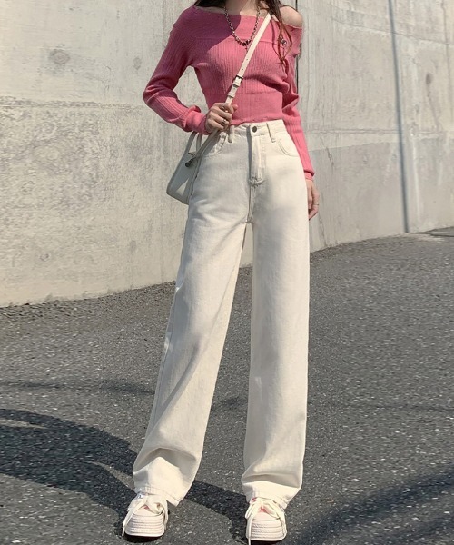 Doux Belle（ドゥーベル）の「ハイウエストストレートデニム（デニムパンツ・レディース・ベージュ/ブラック・SMALL/MEDIUM/LARGE/X-LARGE）」の6枚目の写真