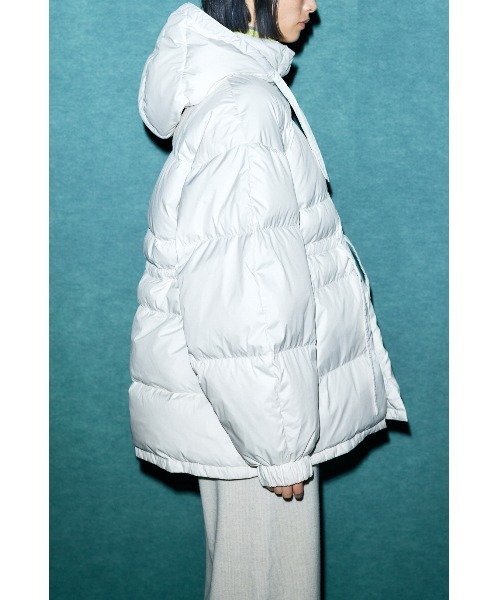 nagonstans（ナゴンスタンス）の「MATタフタ Squeeze ダウンジャケット