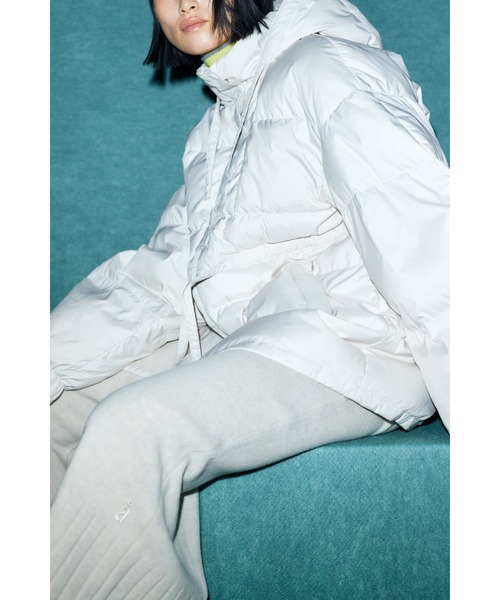 nagonstans（ナゴンスタンス）の「MATタフタ Squeeze ダウンジャケット