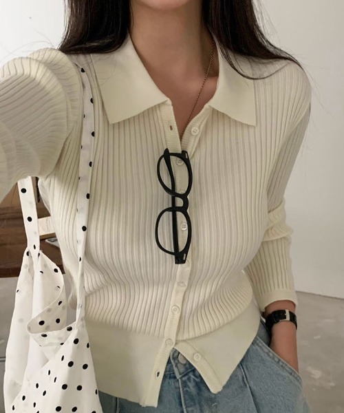BEIDELLI（ベイデリー）の「[BELLIDE MADE] ビビッドカラーネックリブニットカーディガン（ニット/セーター・レディース・アイボリー/ブラック/レッド/ブラウン/ブルー/オリーブ・FREE）」の20枚目の写真