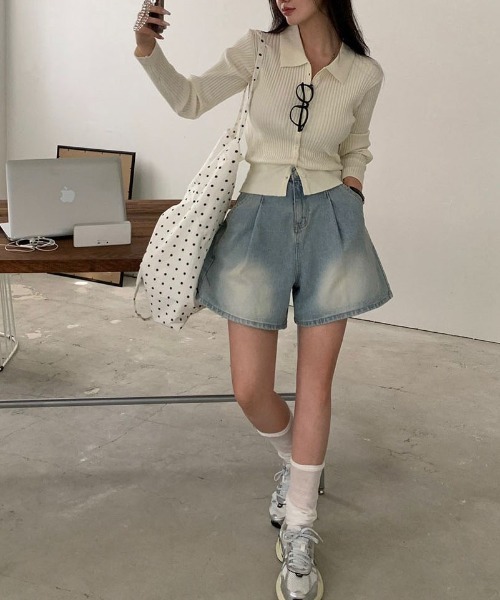 BEIDELLI（ベイデリー）の「[BELLIDE MADE] ビビッドカラーネックリブニットカーディガン（ニット/セーター・レディース・アイボリー/ブラック/レッド/ブラウン/ブルー/オリーブ・FREE）」の19枚目の写真