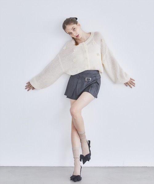 REDYAZEL（レディアゼル）の「クロシェフラワーカーディガン（カーディガン/ボレロ・レディース・ベージュ/ホワイト/ブルー・FREE）」の7枚目の写真