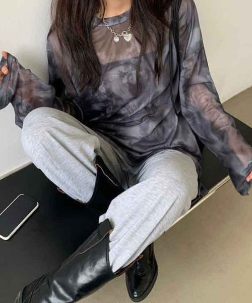 Ritzy（リッツィー）の「長袖 ニュアンス柄シアートップス（Tシャツ/カットソー・レディース・グレー・FREE）」の3枚目の写真