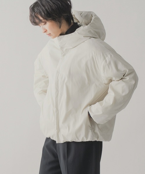 miffew（ミフュー）の「「miffew/ミフュー」HIDDEN SNAP HOODED DOWN JACKET（ダウンジャケット/コート・メンズ・オフホワイト/ブルーグレー/ブラック/ブラウン/グレイッシュベージュ/ベージュ・2/1/3/4）」の12枚目の写真