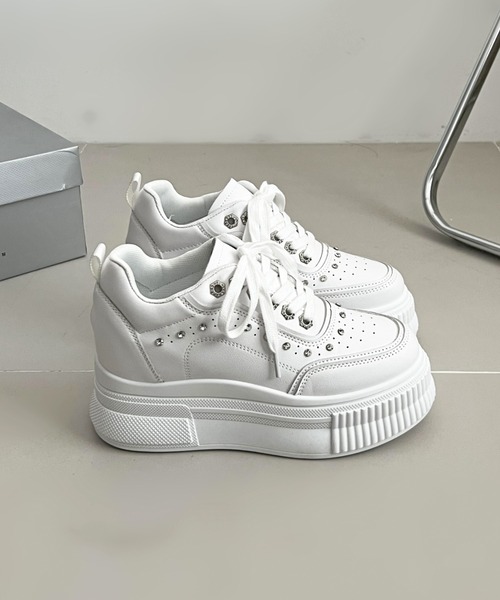 Shoes in Closet(シューズインクローゼット)の「【完売サイズ予約販売開始】厚底 インヒール入り ビジューパーツ スニーカー 6434(スニーカー・レディース・ブラック/ホワイト・M/L/LL/S/3L)」の6枚目の写真