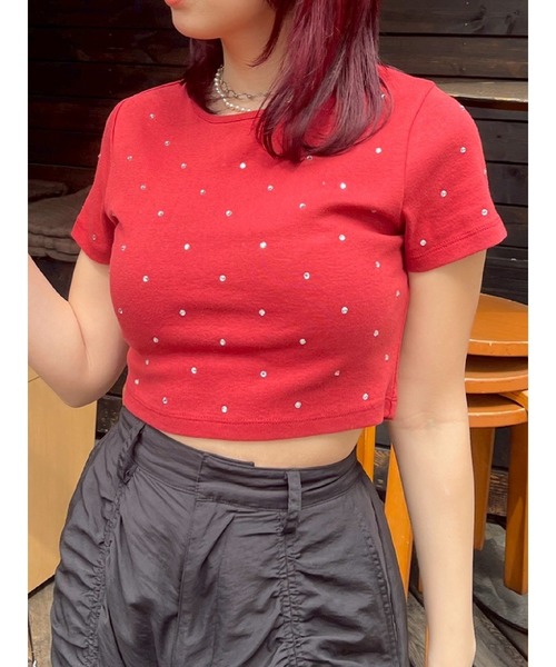 EVRIS（エヴリス）の「ラインストーンコンパクトTシャツ（Tシャツ/カットソー・レディース・ホワイト/ボルドー/ネイビー/ブラック・FREE）」の5枚目の写真