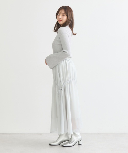 earth music&ecology（アースミュージックアンドエコロジー）の「フレアスリーブプルオーバー（Tシャツ/カットソー・レディース・アイボリー/ネイビー/ピンク/ライトグレー系2/ブラック・S/M）」の19枚目の写真