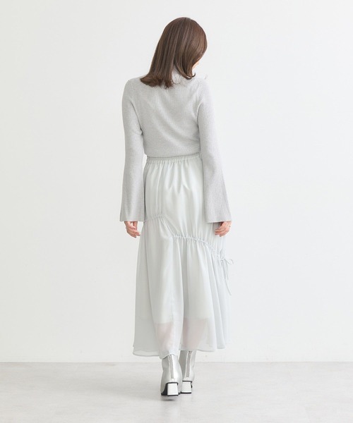 earth music&ecology（アースミュージックアンドエコロジー）の「フレアスリーブプルオーバー（Tシャツ/カットソー・レディース・アイボリー/ネイビー/ピンク/ライトグレー系2/ブラック・S/M）」の21枚目の写真