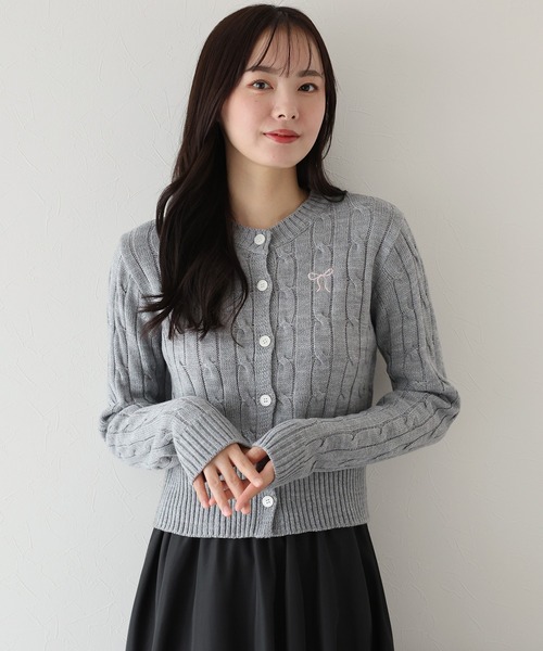 リボン刺繍ケーブルニットカーディガン（カーディガン/ボレロ