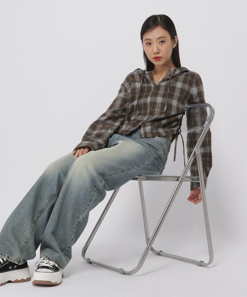 3.3 Field Trip （3.3フィールドトリップ）の「3.3 Field Trip／サイドシャーリングシャツ（シャツ/ブラウス・レディース・ボルドー/ブラウン/ブルー・FREE）」の5枚目の写真