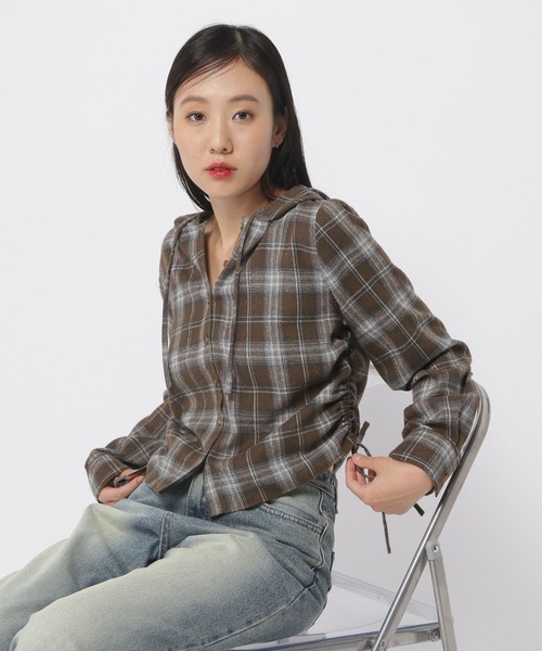 3.3 Field Trip （3.3フィールドトリップ）の「3.3 Field Trip／サイドシャーリングシャツ（シャツ/ブラウス・レディース・ボルドー/ブラウン/ブルー・FREE）」の7枚目の写真