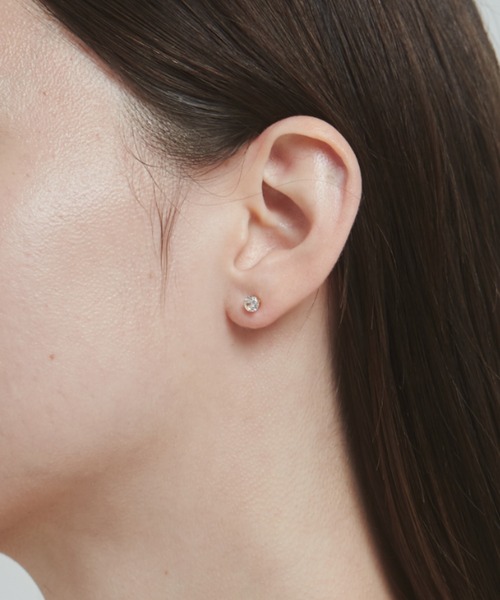ciite' surgical stainless(シーテサージカルステンレス)の「【 金属アレルギー対応 】 7サイズ ビジューピアス サージカルステンレス (両耳用)(ピアス(両耳用)・レディース・ゴールド/シルバー・8/7/6/5/3/2/4)」の1枚目の写真