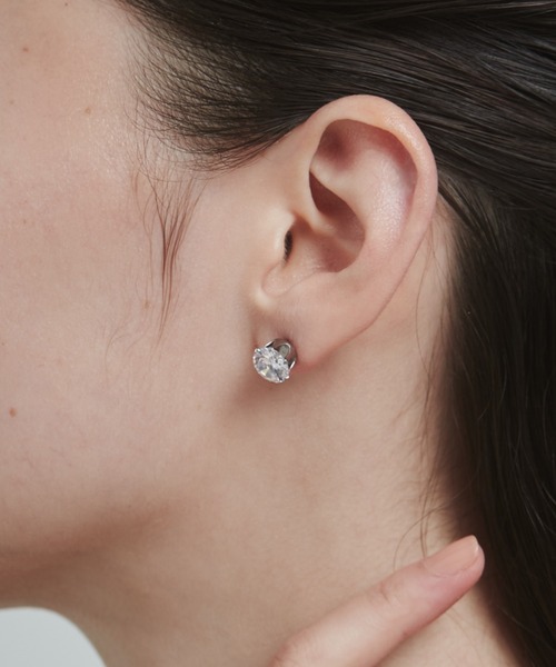 ciite' surgical stainless(シーテサージカルステンレス)の「【 金属アレルギー対応 】 7サイズ ビジューピアス サージカルステンレス (両耳用)(ピアス(両耳用)・レディース・ゴールド/シルバー・8/7/6/5/3/2/4)」の11枚目の写真