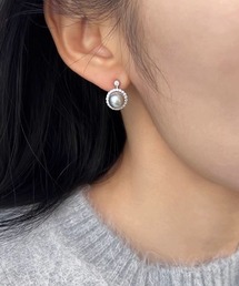 パール&ビジューピアス