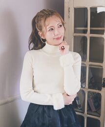 ファー付きリブタートルネック