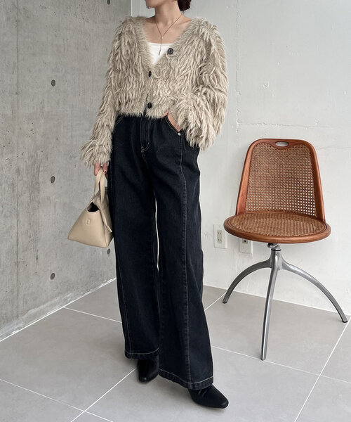 CAPRICIEUX LE'MAGE（カプリシューレマージュ）の「サイドタックデニム（デニムパンツ・レディース・ブラック・38/36）」の15枚目の写真