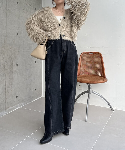 CAPRICIEUX LE'MAGE（カプリシューレマージュ）の「サイドタックデニム（デニムパンツ・レディース・ブラック・38/36）」の21枚目の写真