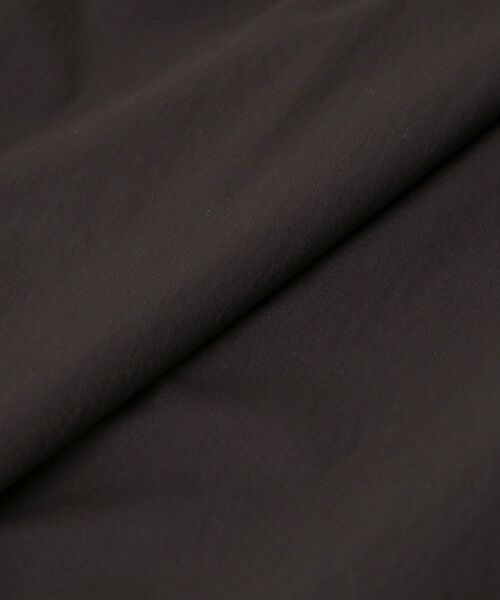 le.coeur blanc（ルクールブラン）の「ナイロンタックギャザーダブルヘムスカート（スカート・レディース・ラベンダー/グレイッシュベージュ/ダークグレー・38/36）」の14枚目の写真