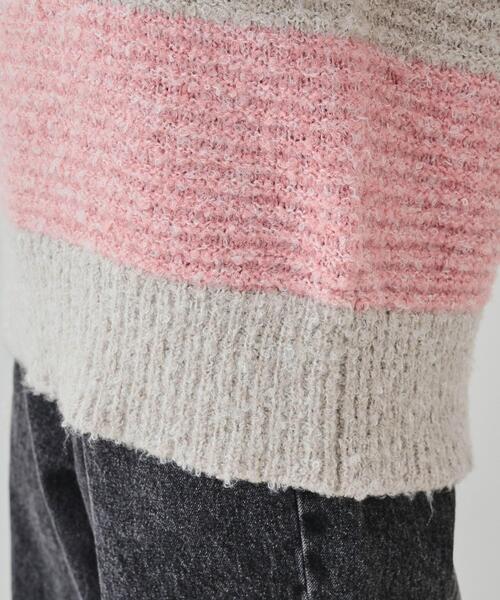 Cutie Blonde（キューティーブロンド）の「◆【S-LL】ふわふわブークレ調 ワイドボーダーニット（ニット/セーター・レディース・チャコール/ブルー系2/ピンク系7・04/03/02/01）」の22枚目の写真