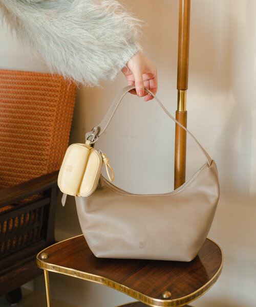 Kastane（カスタネ）の「【Kolors like you】coin case（コイン